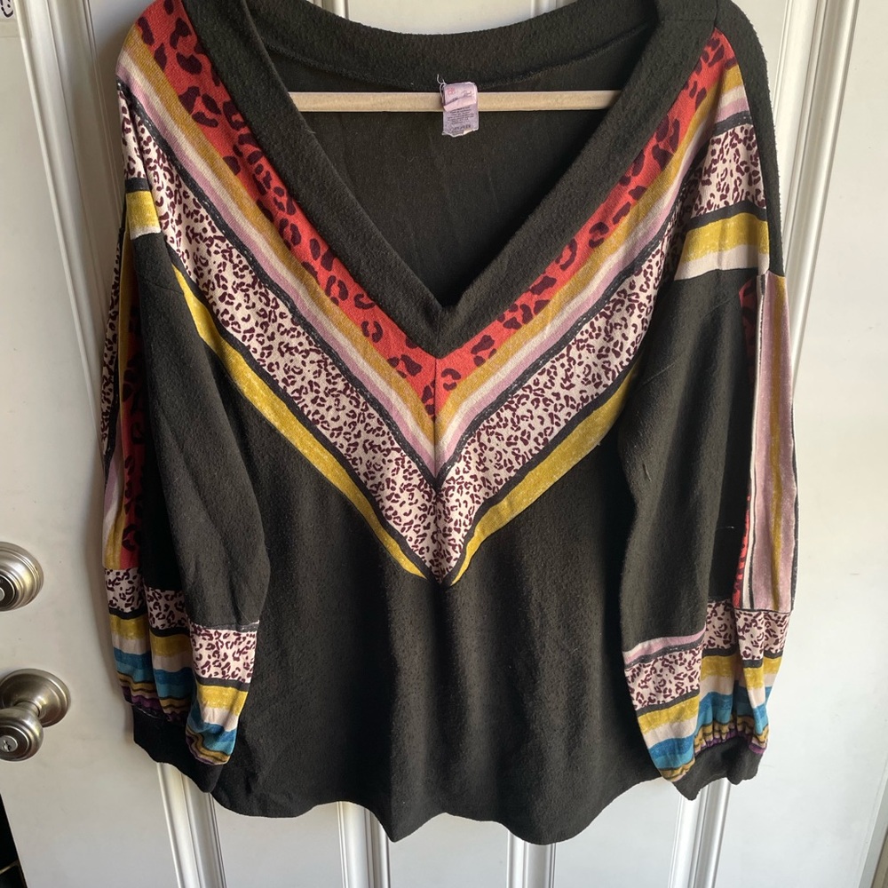 7th Ray Black V-Neck Blouse with Pink Red Yellow Blue Chevron & Leopard Accents